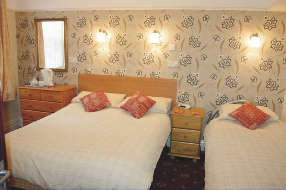 Blantyre Guest House Бридлингтън Екстериор снимка